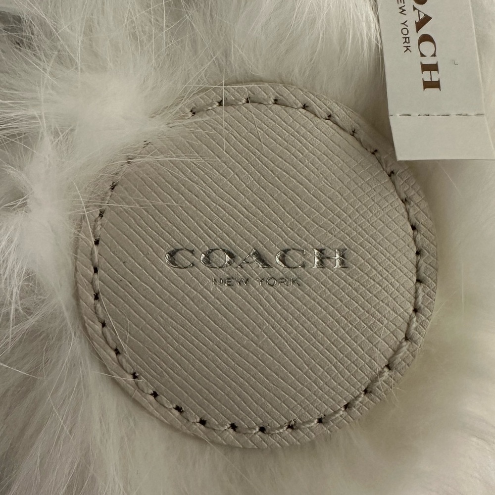 New Coach F62983 Furry Lion Keychain‎ Key Fob Ring Charm - Picture 5 of 5